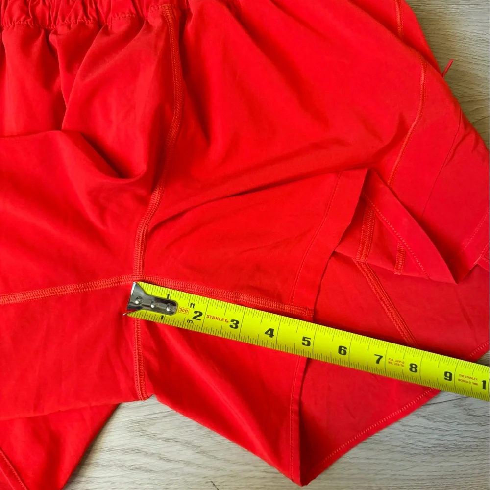 Lululemon HR track that shorts